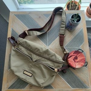 Adrienne Vittadini Designer Shoulder Bag | Great Condition